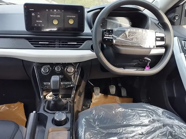 Used Tata Nexon Pure (S) 1.2 Petrol 6MT [2023-2025] in Delhi