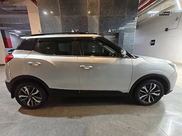 Used Mahindra XUV300 [2019-2024] W8 (O) 1.5 Diesel [2020] in Ahmedabad