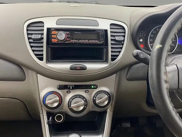 Used Hyundai i10 [2010-2017] 1.1L iRDE Magna Special Edition in Ahmedabad