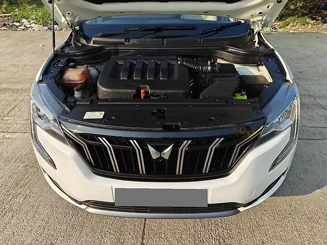 Used Mahindra Old Generation XUV700 AX7 Luxury Pack 2WD Petrol 2.0L Turbo Automatic 7 STR in Mumbai