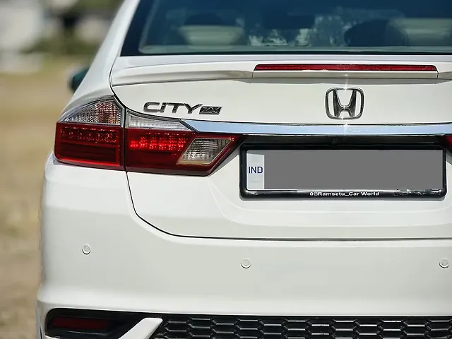 Used Honda City 4th Generation ZX CVT Petrol [2017-2019] in Surat