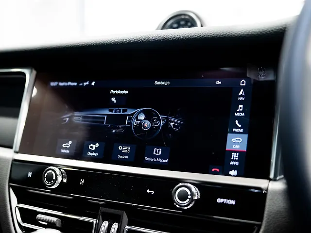 Used Porsche Macan Base in Mumbai