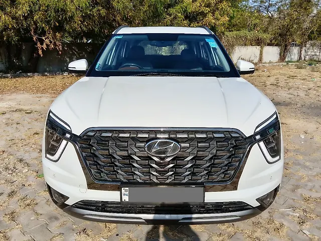 Used 2023 Hyundai Alcazar in Ahmedabad