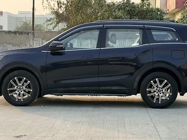 Used Mahindra Old Generation XUV700 AX 7 Diesel AT AWD Luxury Pack 7 STR [2021] in Lucknow