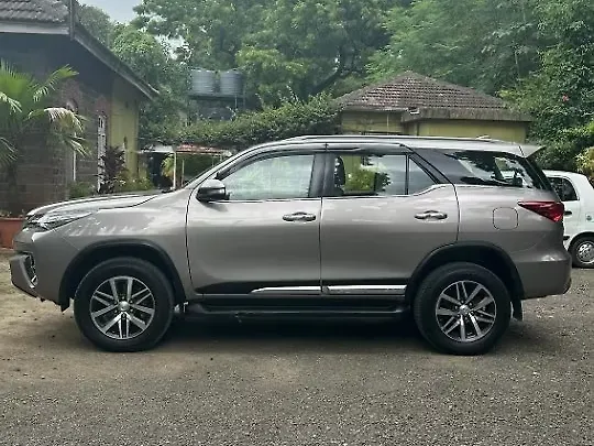 Used Toyota Fortuner [2016-2021] 2.8 4x4 AT [2016-2020] in Pune
