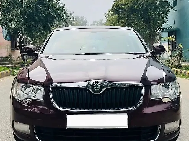 Used 2012 Skoda Superb in Delhi