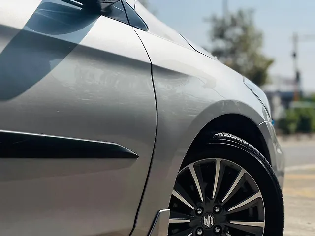Used Maruti Suzuki Ciaz Alpha Hybrid 1.5 AT [2018-2020] in Surat