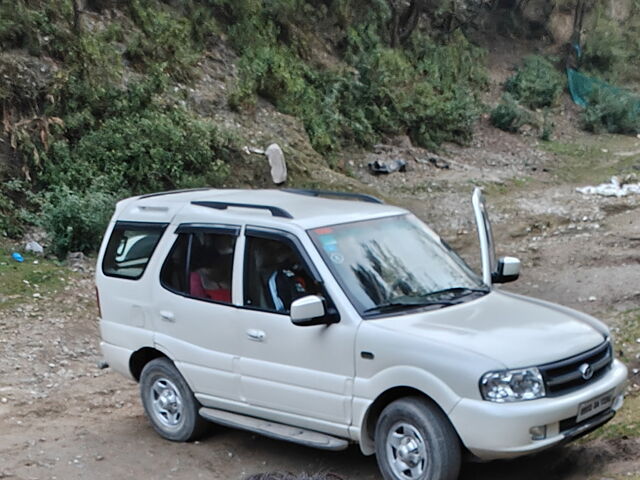 Used 2011 Tata Safari in Dehradun