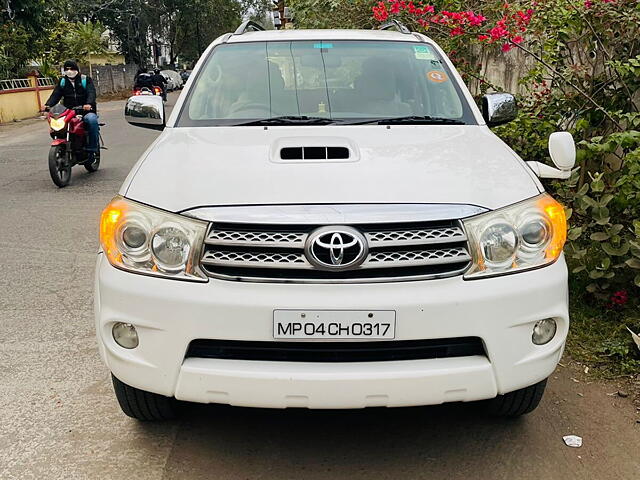 Used 2011 Toyota Fortuner in Bhopal
