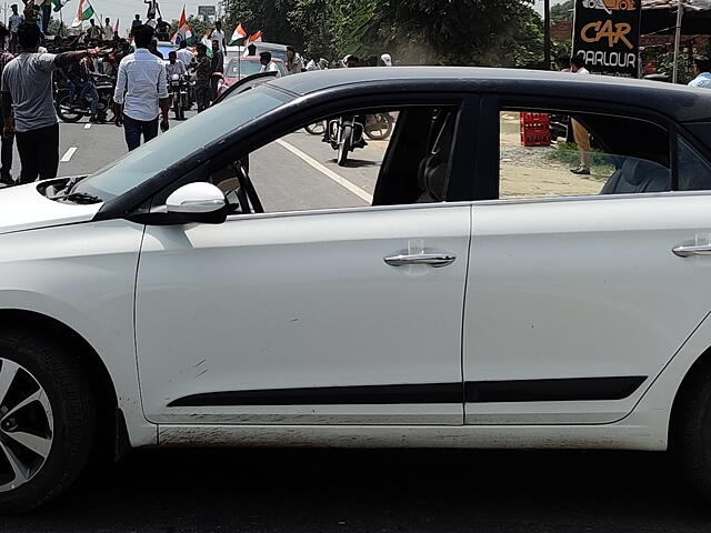 Used 2015 Hyundai Elite i20 in Meerut