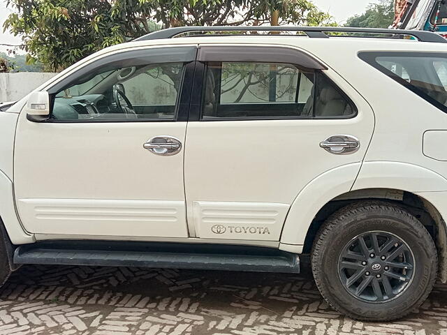 Used 2015 Toyota Fortuner in Pratapgarh (Uttar Pradesh)