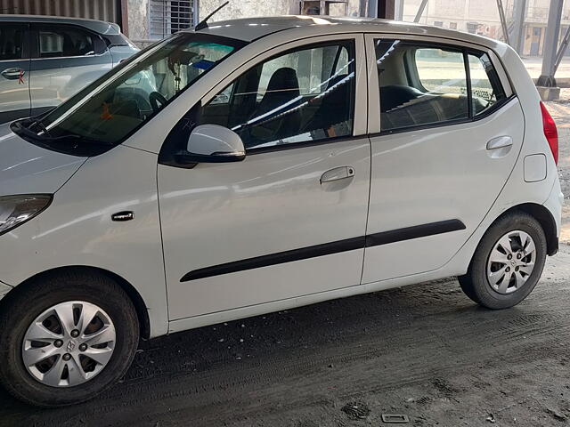 Used 2011 Hyundai i10 in Lucknow