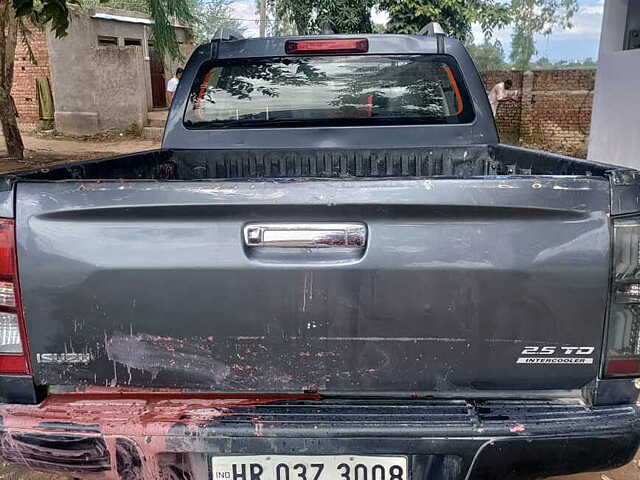 Used 2021 Isuzu D-Max V-Cross in Panchmahal