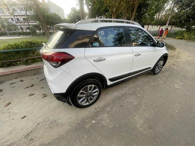 Second Hand Hyundai i20 Active [2015-2018] 1.2 SX [2015-2016] in Agra