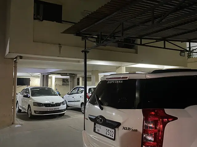 Used 2014 Mahindra XUV500 in Raipur