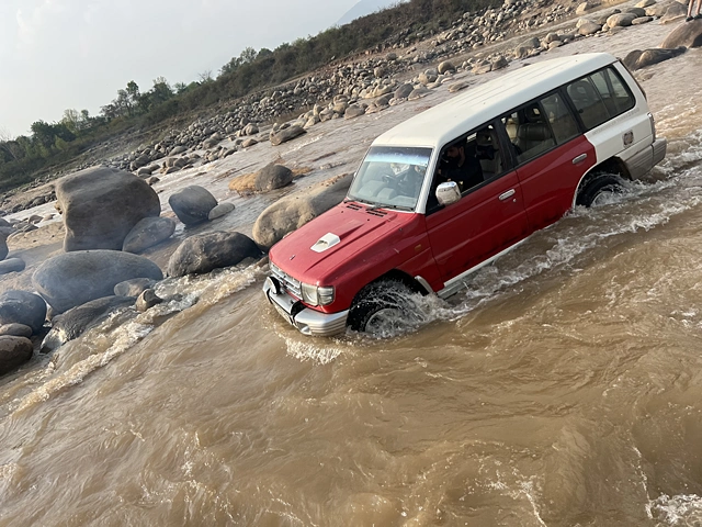 Second Hand Mitsubishi Pajero SFX 2.8 in Udhampur