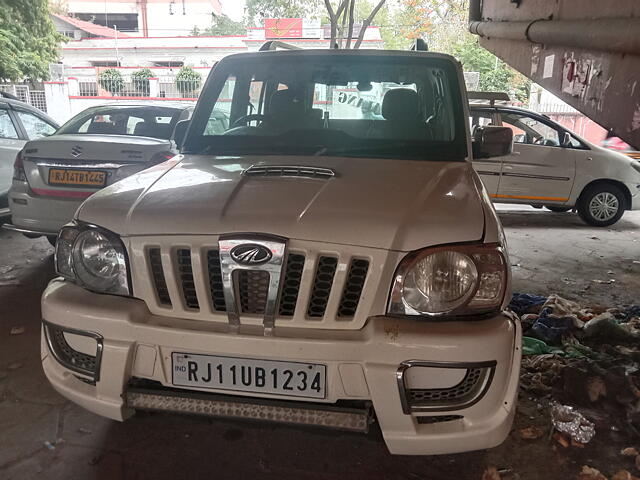 Used 2013 Mahindra Scorpio in Jaipur