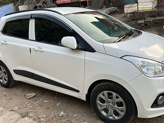Used 2016 Hyundai Grand i10 in Jaipur