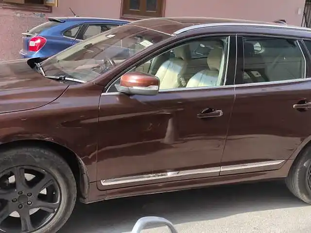 Used 2013 Volvo XC60 in Delhi