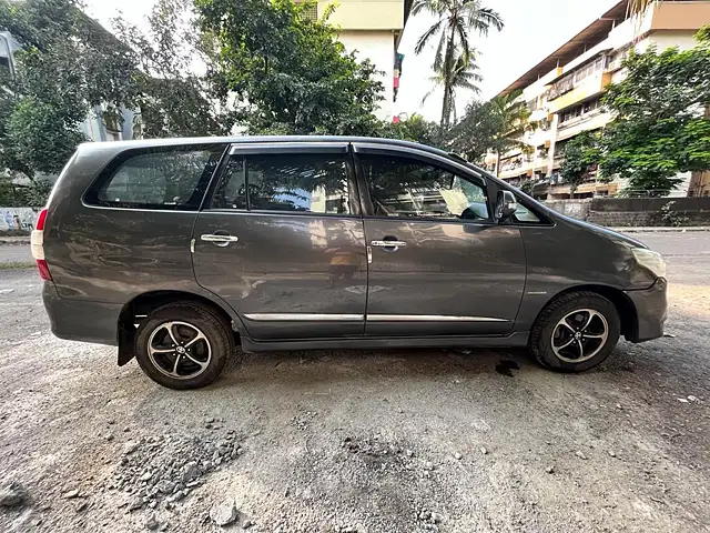 Used 2015 Toyota Innova in Ulhasnagar