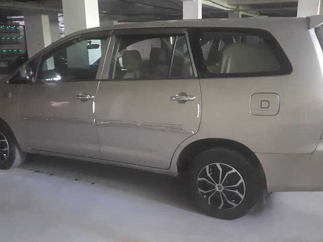 Used 2009 Toyota Innova in Krishna