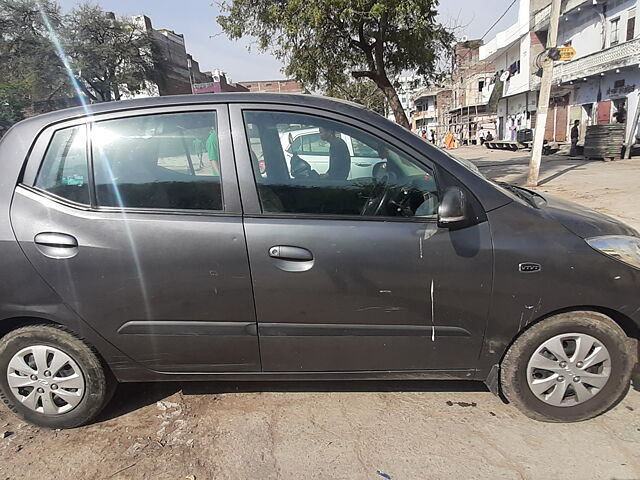 Used 2011 Hyundai i10 in Jaipur