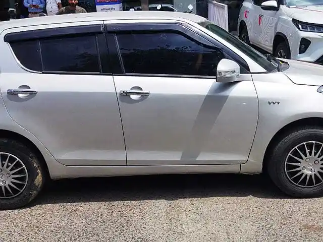 Used 2012 Maruti Suzuki Swift in Jabalpur