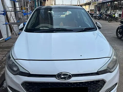 Used 2015 Hyundai Elite i20 in Khargone