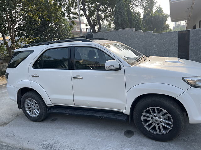 Used 2014 Toyota Fortuner in Greater Noida