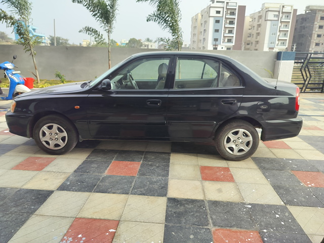 Hyundai accent deals cars for sale