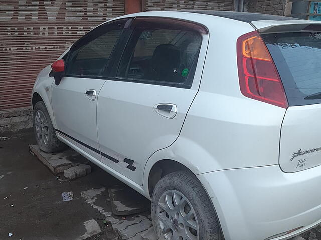 Used 2013 Fiat Punto in Delhi