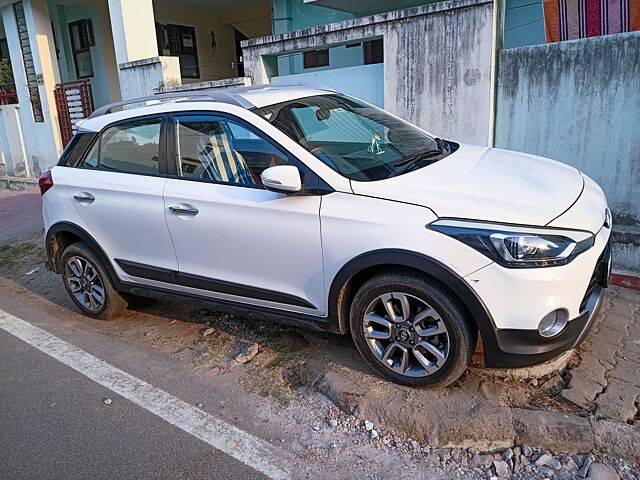 Used 2018 Hyundai i20 Active in Jaipur