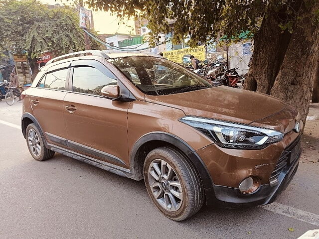 Used 2017 Hyundai i20 Active in Aligarh
