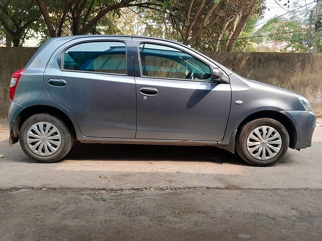 Used 2013 Toyota Etios Liva in Bhubaneswar