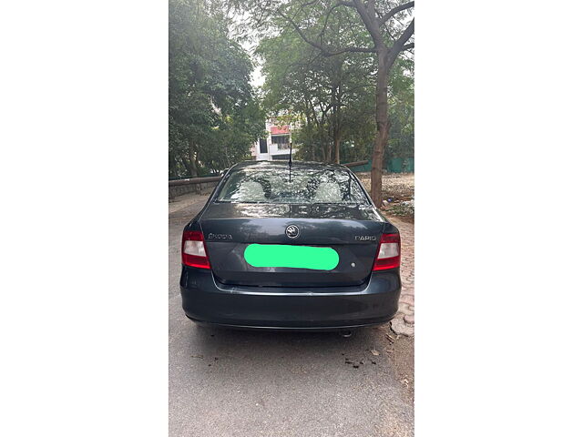 Used Skoda Rapid Ambition 1.6 MPI AT in Noida