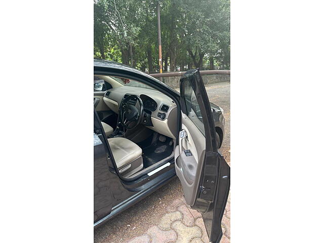 Used Skoda Rapid Ambition 1.6 MPI AT in Noida