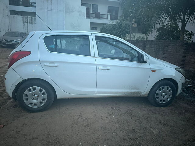 Used 2013 Hyundai i20 in Chandigarh