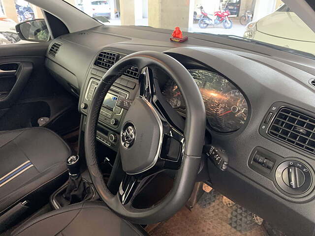 Used Volkswagen Vento Comfortline 1.6 (P) in Pune