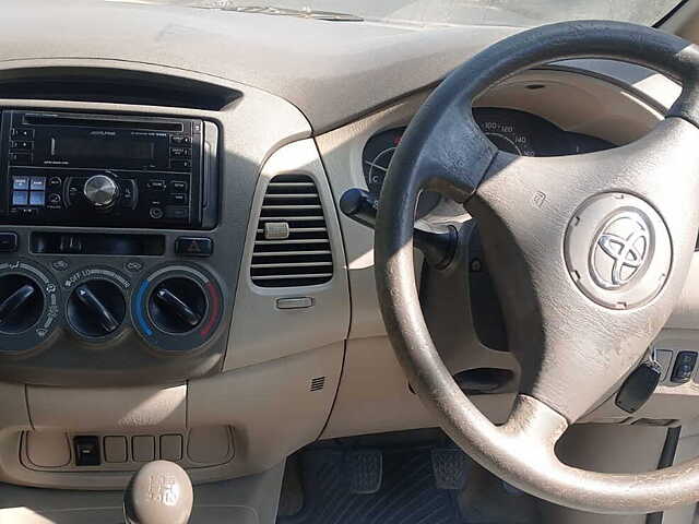 Used Toyota Innova [2009-2012] 2.5 E 7 STR in Bhopal