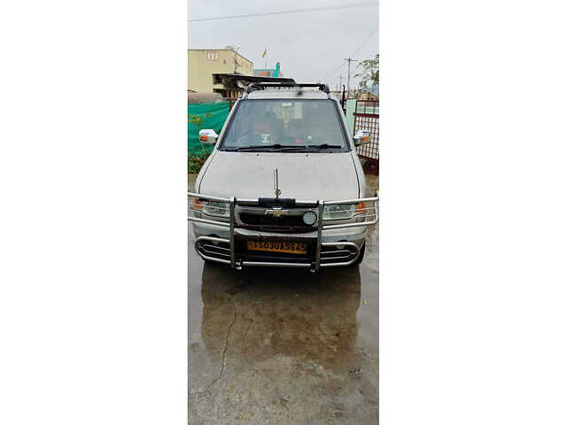 Used Chevrolet Tavera Elite LS - B3 10-Seater - BS III in Warangal