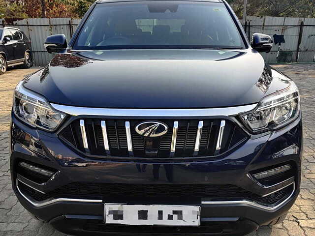 Used Mahindra Alturas G4 2WD High AT in Pune