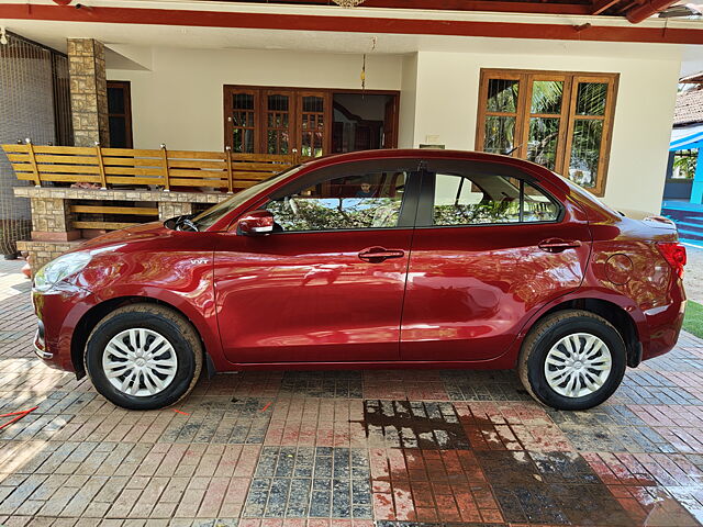 Used Maruti Suzuki Dzire [2017-2020] VXi in Thalassery