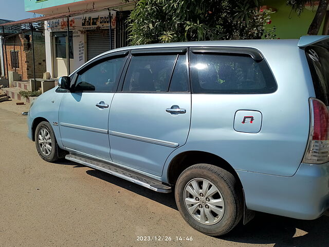 Used Toyota Innova [2009-2012] 2.5 GX 7 STR BS-IV in Chikkaballapur
