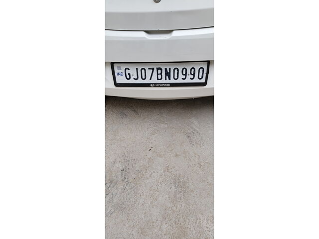 Used Hyundai Eon Sportz in Junagadh