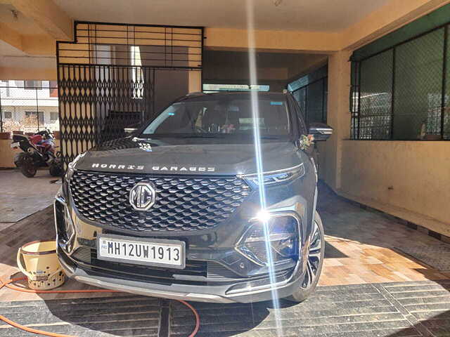 Used 2022 MG Hector Plus in Pune