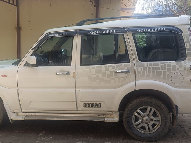 Used 2012 Mahindra Scorpio in Azamgarh