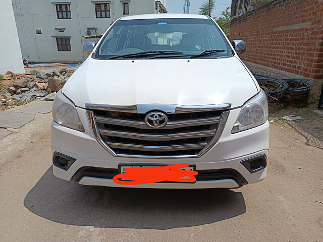 Used Toyota Innova [2013-2014] 2.5 GX 8 STR BS-IV in Mysore