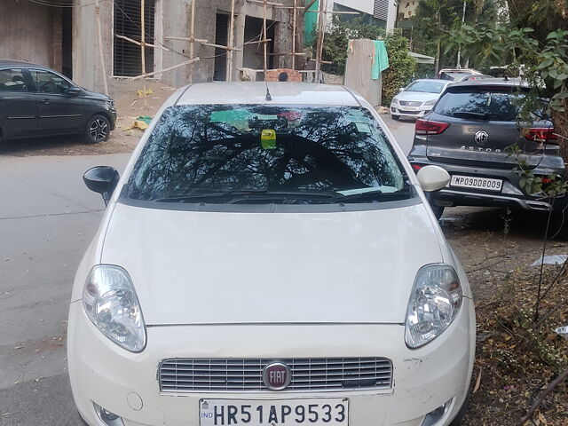 Used 2012 Fiat Punto in Indore