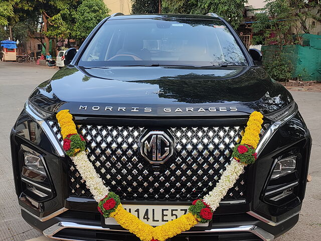 Used 2023 MG Hector Plus in Pune