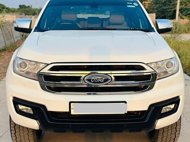 Used 2016 Ford Endeavour in Gandhidham